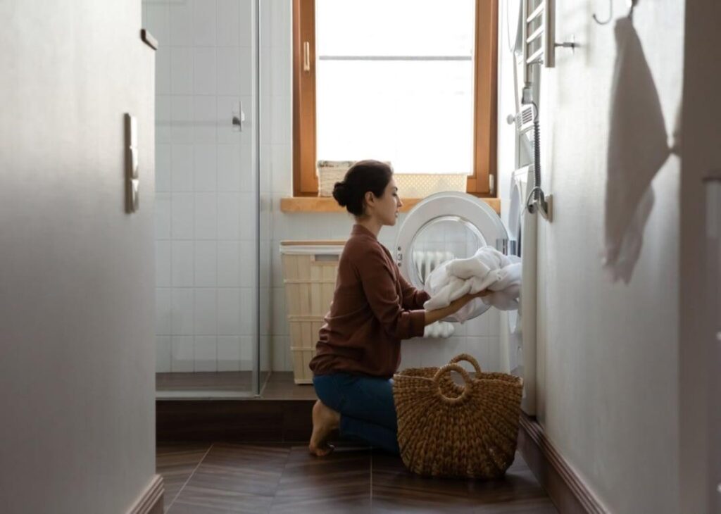 women doing laundry